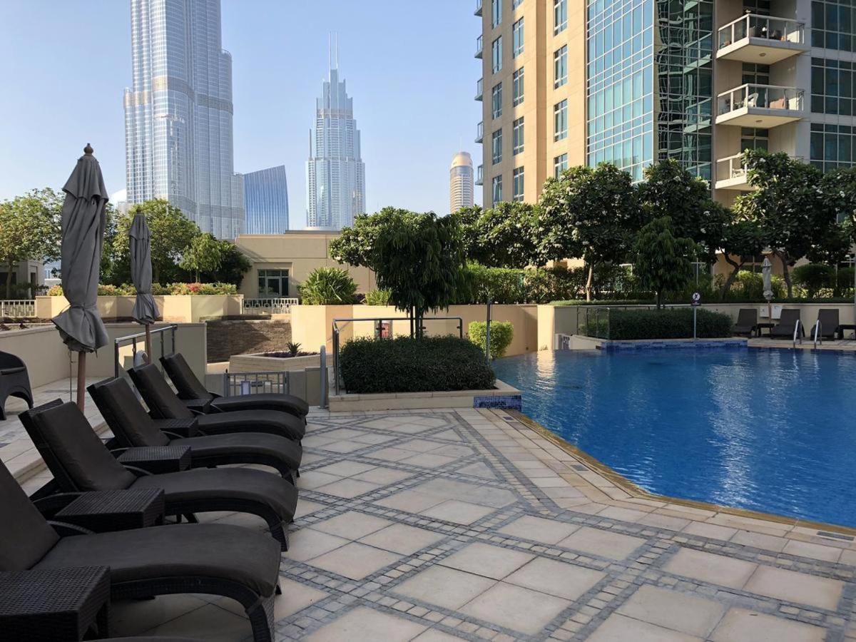 Elite Royal Apartment - Full Burj Khalifa & Fountain View - Magnum Дубай Экстерьер фото